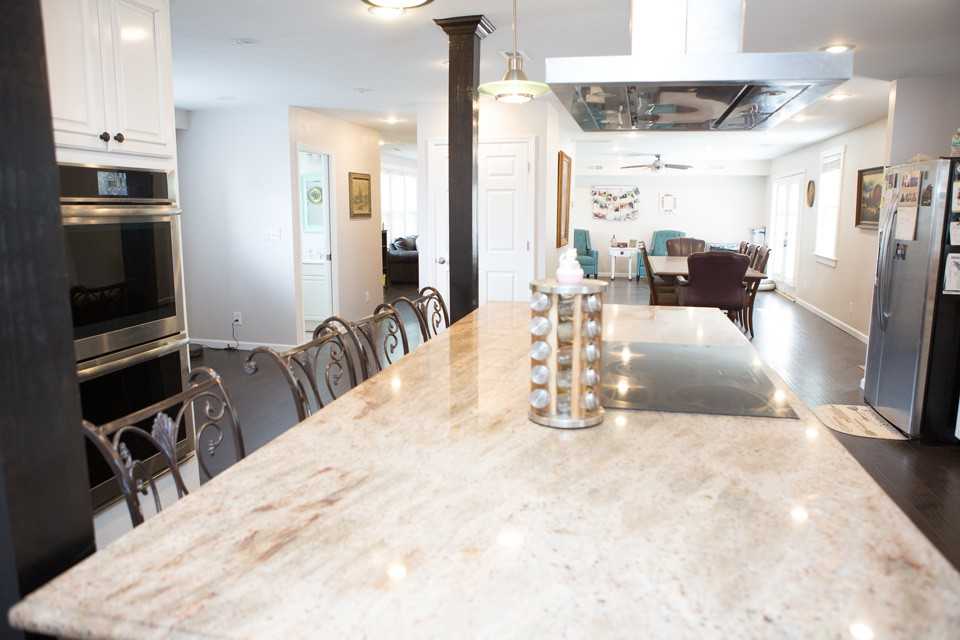 4807 Hall Ct - Photo 3 of 20