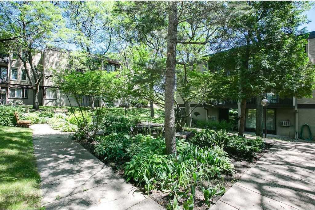 4030 15th Ave S #11C - Photo 3 of 22