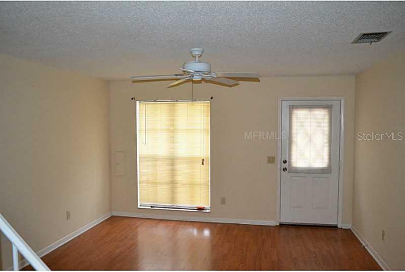 11346 Grandville Dr - Photo 2 of 11