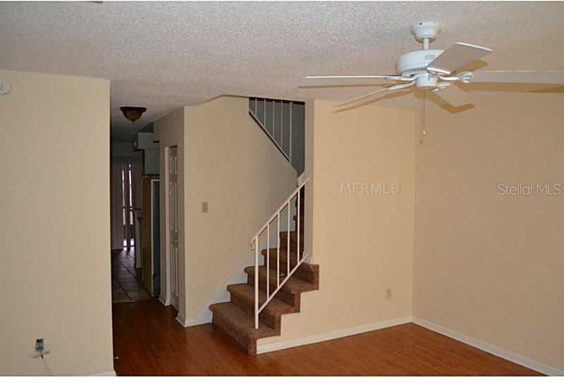 11346 Grandville Dr - Photo 3 of 11