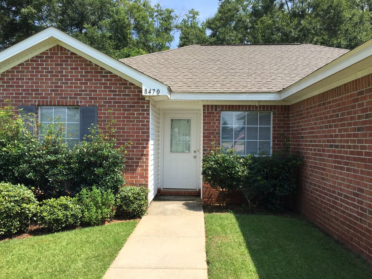 8470 Kendall Ct N - Photo 2 of 17