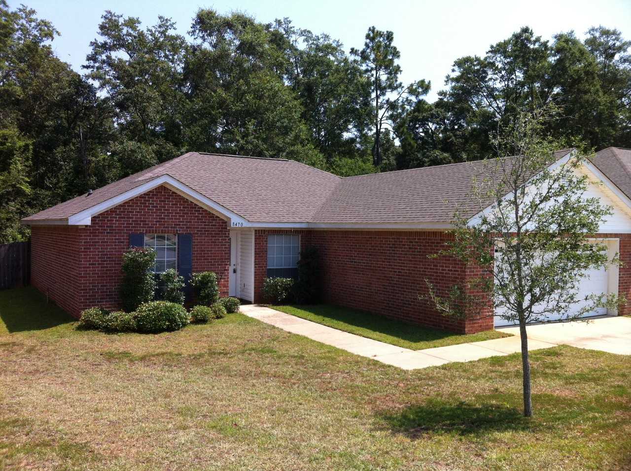 8470 Kendall Ct N - Photo 3 of 17