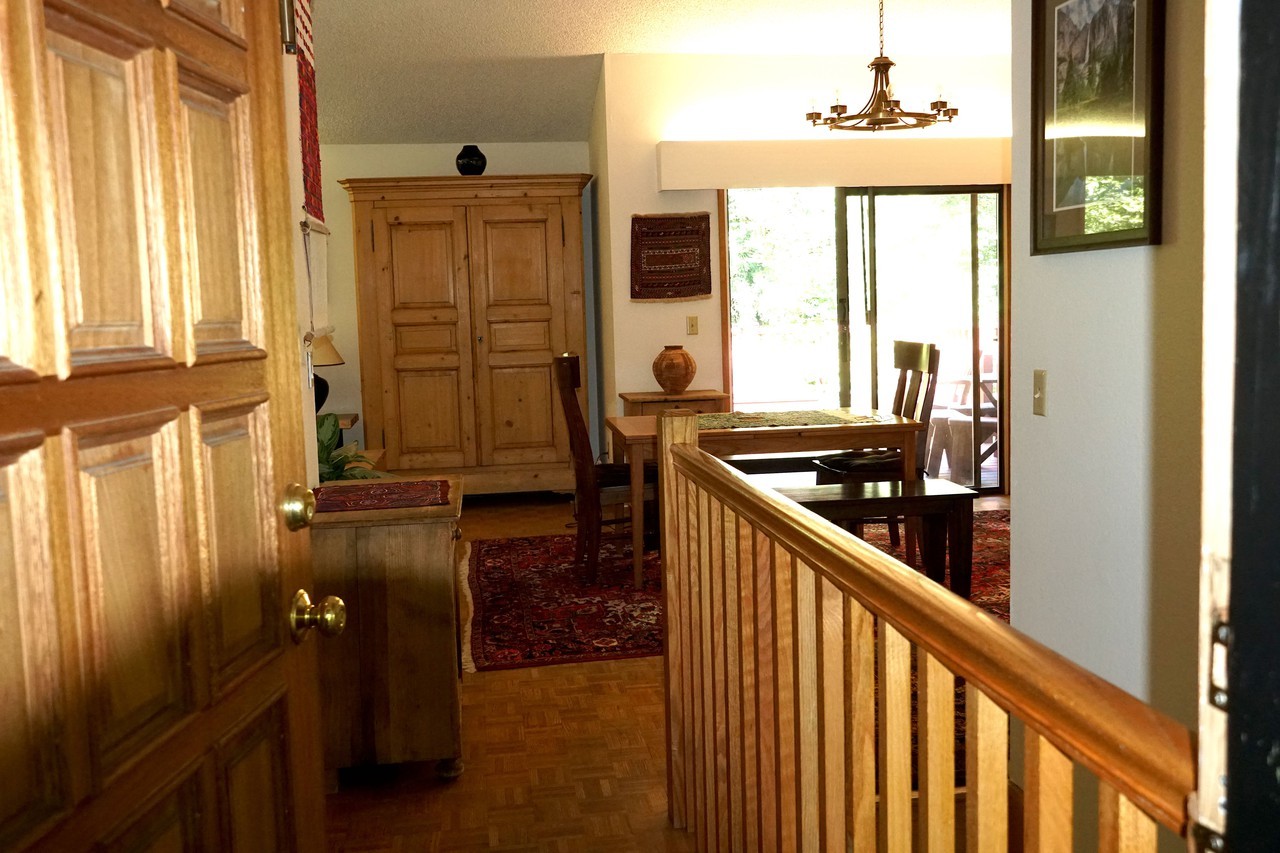 1401 Sw Highland Rd - Photo 3 of 41