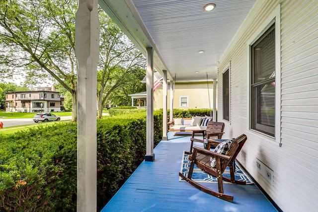 220 Lawton - Photo 3 of 50