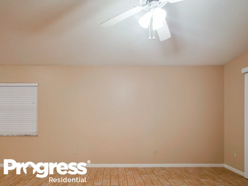 10476 Cresto Delsol Cir - Photo 3 of 15