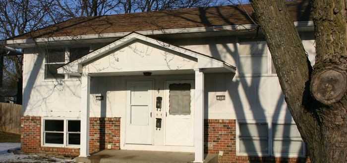 1010 Linden Street - Photo 2 of 11