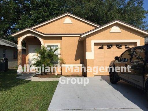 1335 Oak Grove Court - Photo 3 of 12