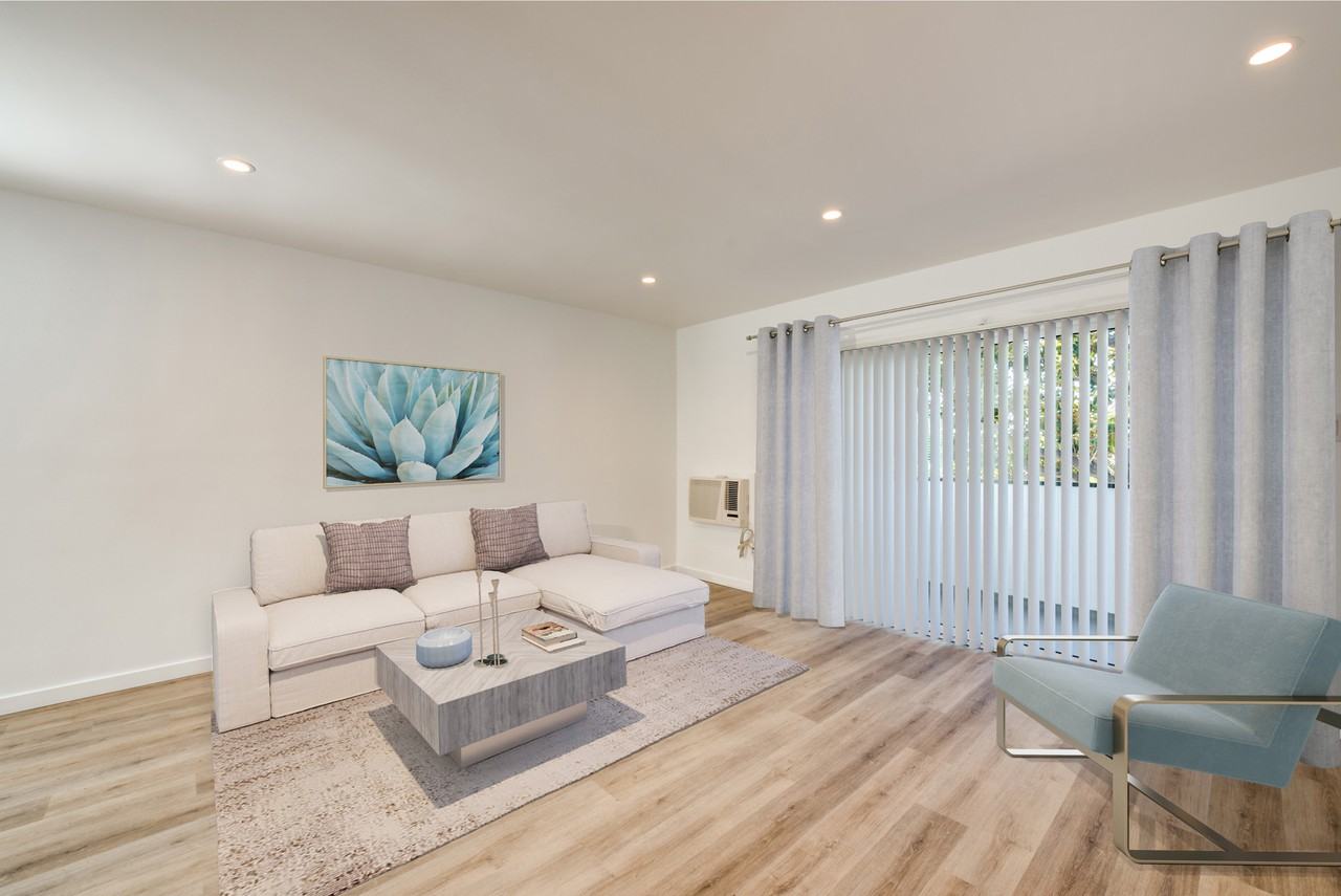 Harper on Hayworth - Photo 3 of 7