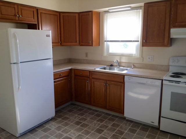 32 West Walnut Street - Photo 3 of 6