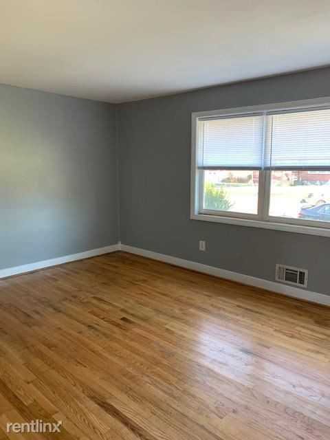 8120 Del Haven Rd - Photo 3 of 20