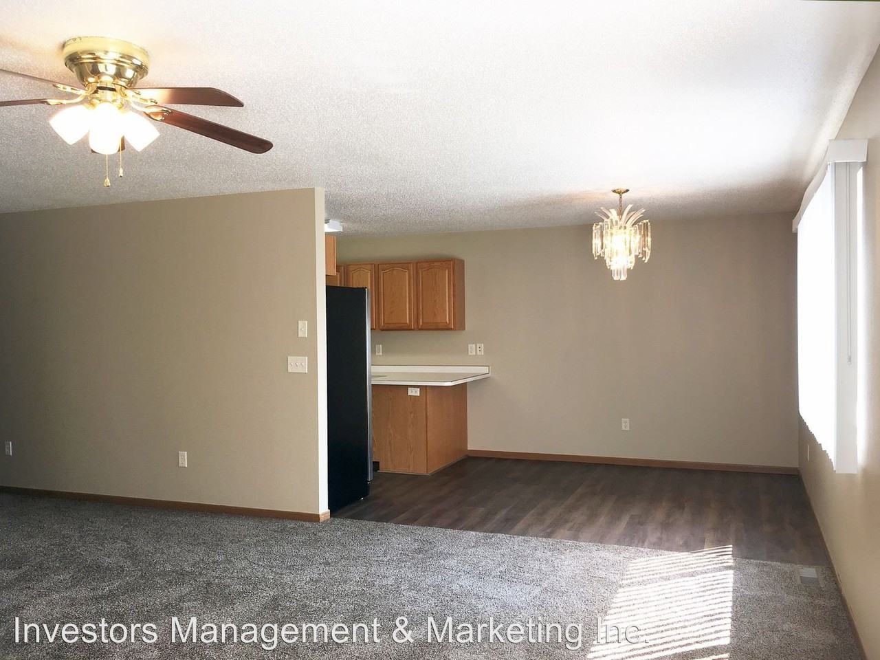 Bay Drive - Photo 2 of 17