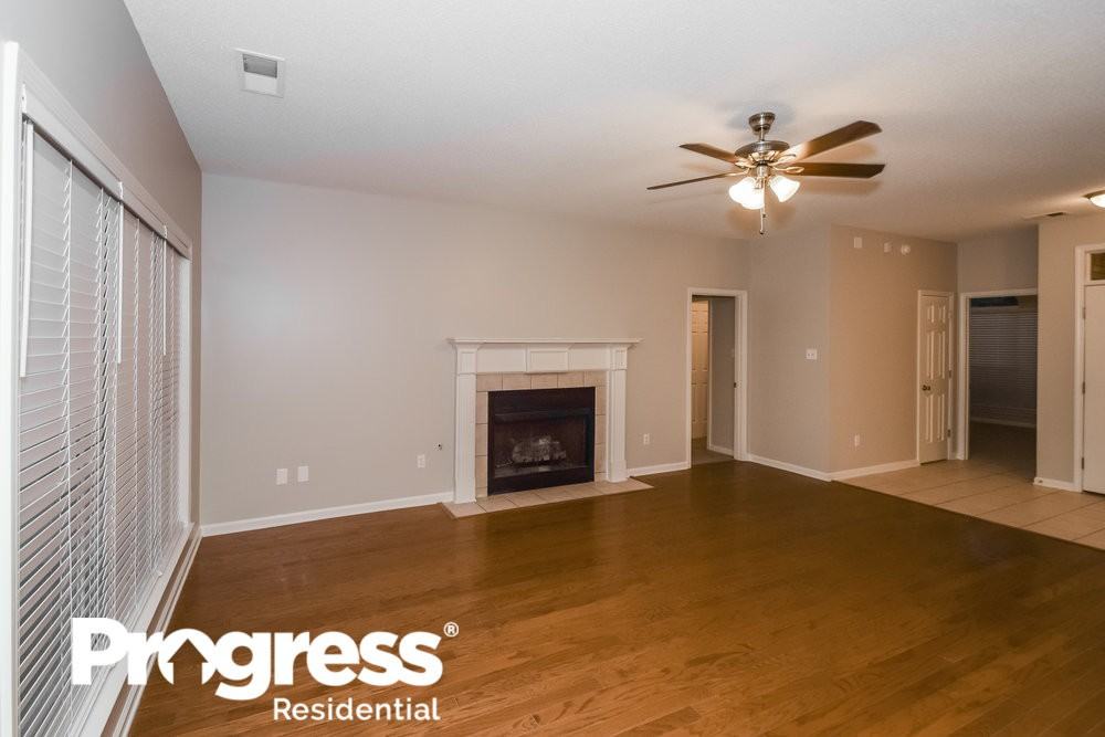 6400 Raner Creek Dr - Photo 3 of 16