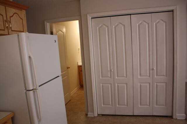 31 Hannah Drive #D - Photo 3 of 8