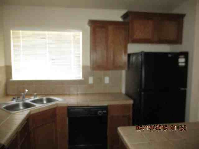 1849 Shreya - Photo 3 of 16