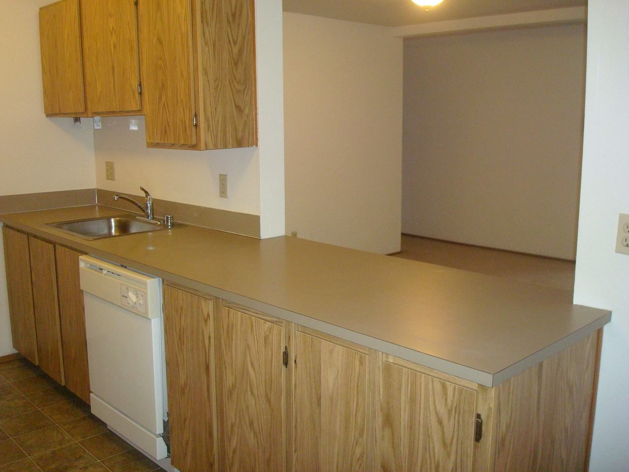 3316 Fuhrman Ave E - Photo 2 of 8