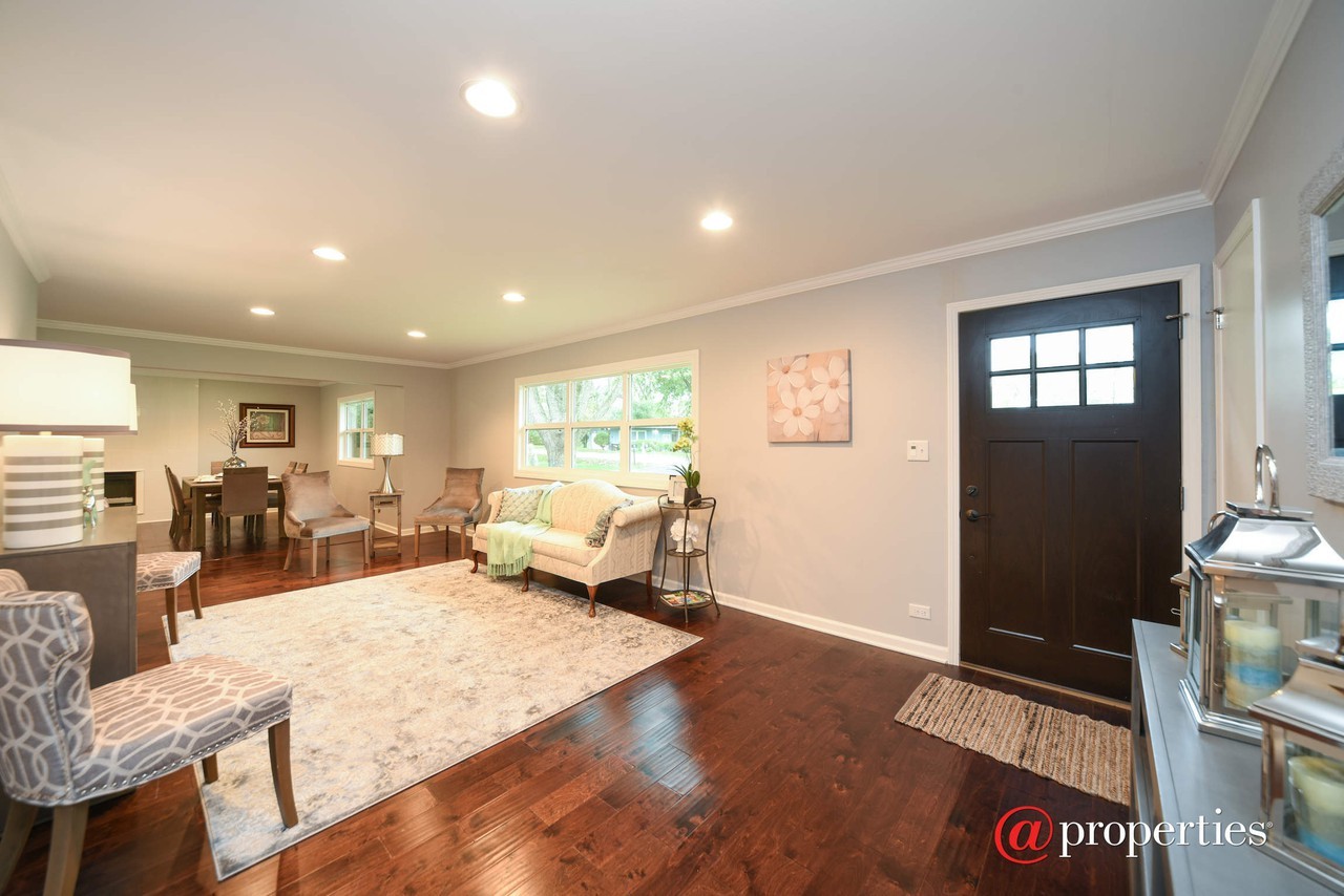 241 Biltmore - Photo 2 of 20