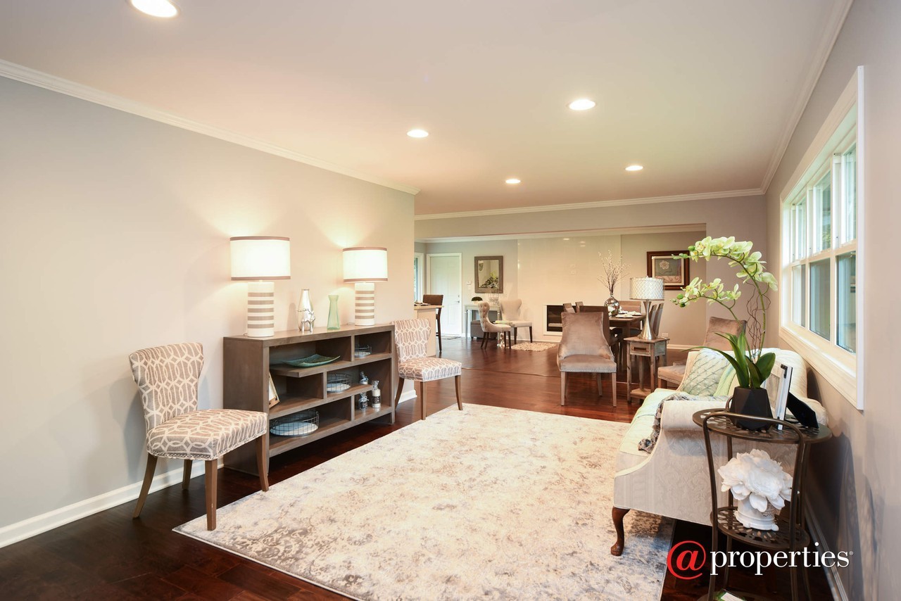241 Biltmore - Photo 3 of 20