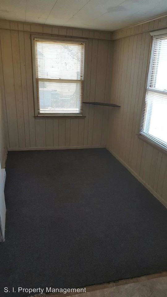 807 East Park - Photo 3 of 11