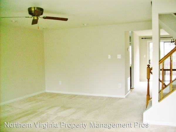 6634 Briarleigh Way - Photo 3 of 25