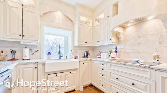 409 15 Street Nw - Photo 3 of 37