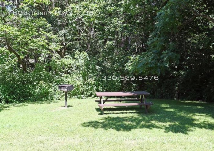 1802 Trinity Place - Photo 2 of 21