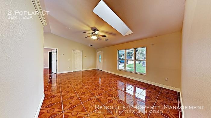 2 Poplar Ct - Photo 2 of 16