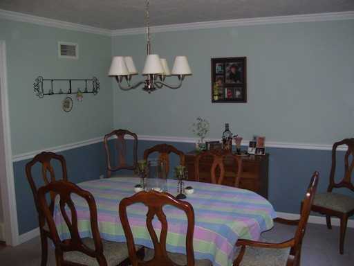 21 Beech St - Photo 2 of 13