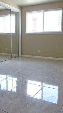 3877 Lusk St - Photo 2 of 7