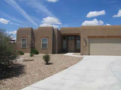 1255 Goodwin Ln - Photo 2 of 40