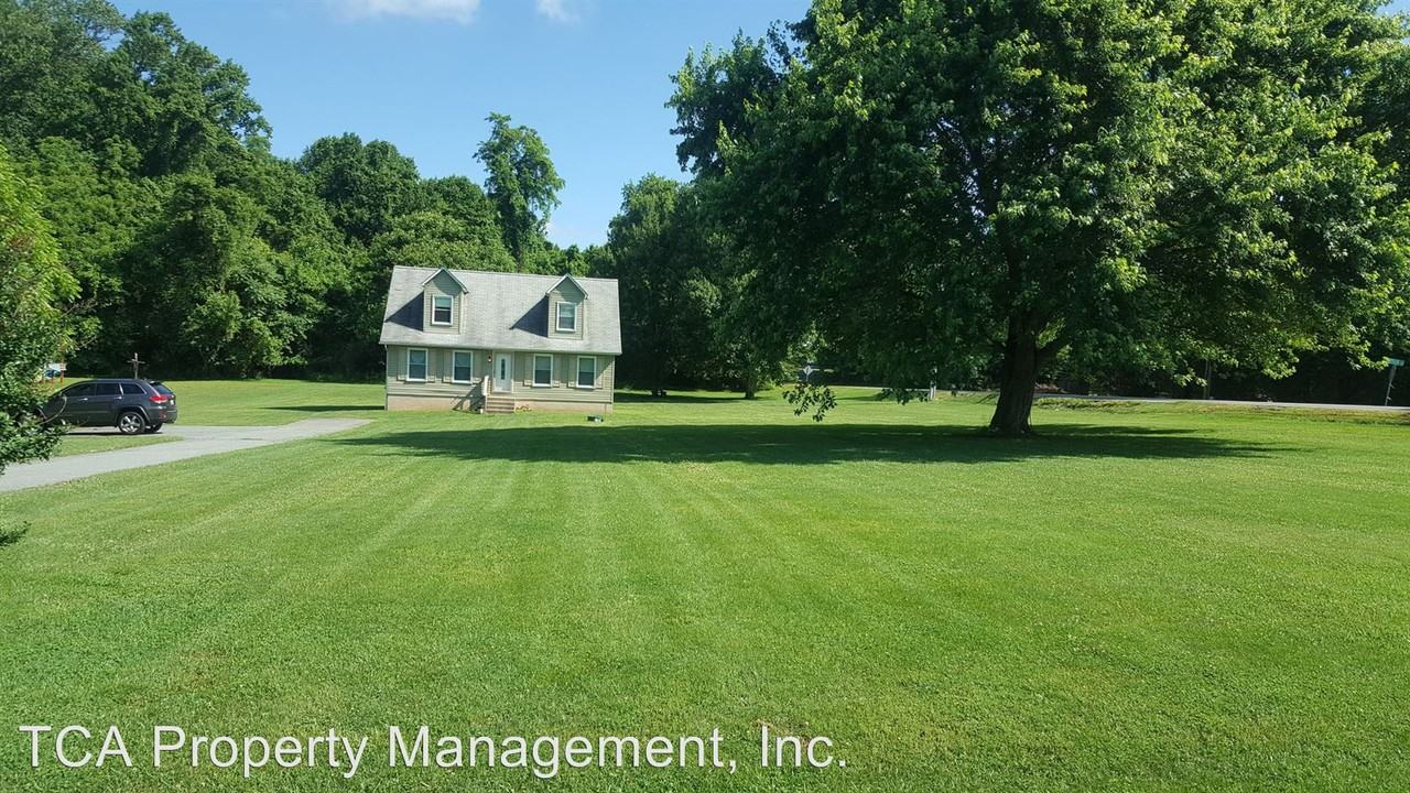 5 Franklin Drive - Photo 2 of 37