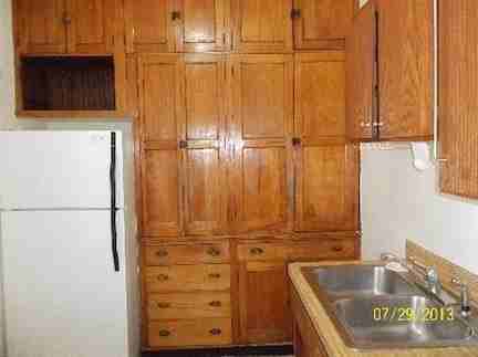 585 Holly Ave #5 - Photo 2 of 9