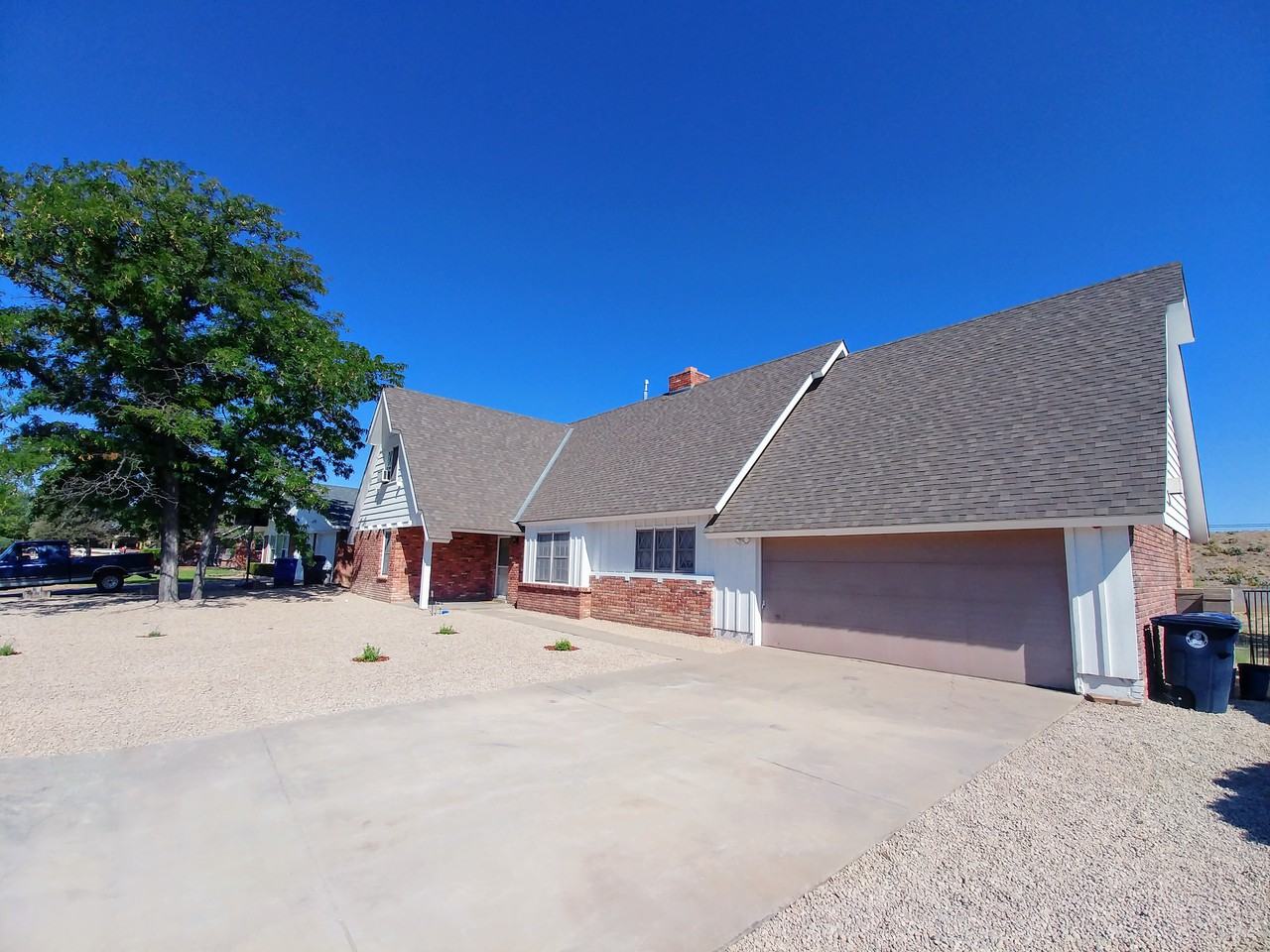 2609 Cutler Ave Ne - Photo 3 of 39