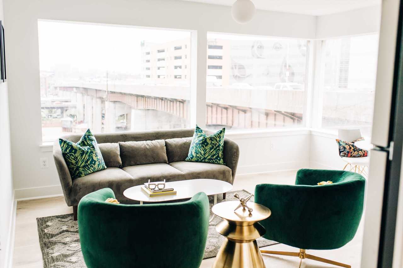 415 Saint Paul Place - Photo 2 of 19