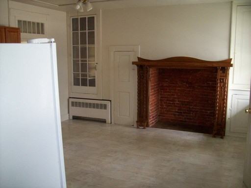 100 E Main St - Photo 2 of 14