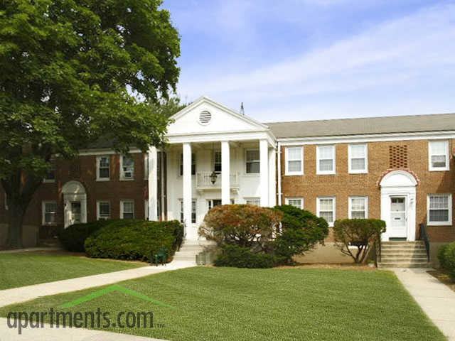 Loomis Apartments West Hartford