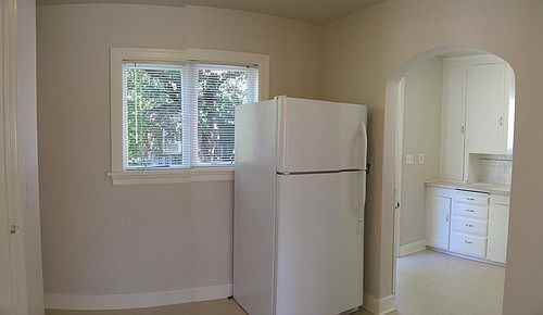 4612 Sw Monroe St - Photo 3 of 8