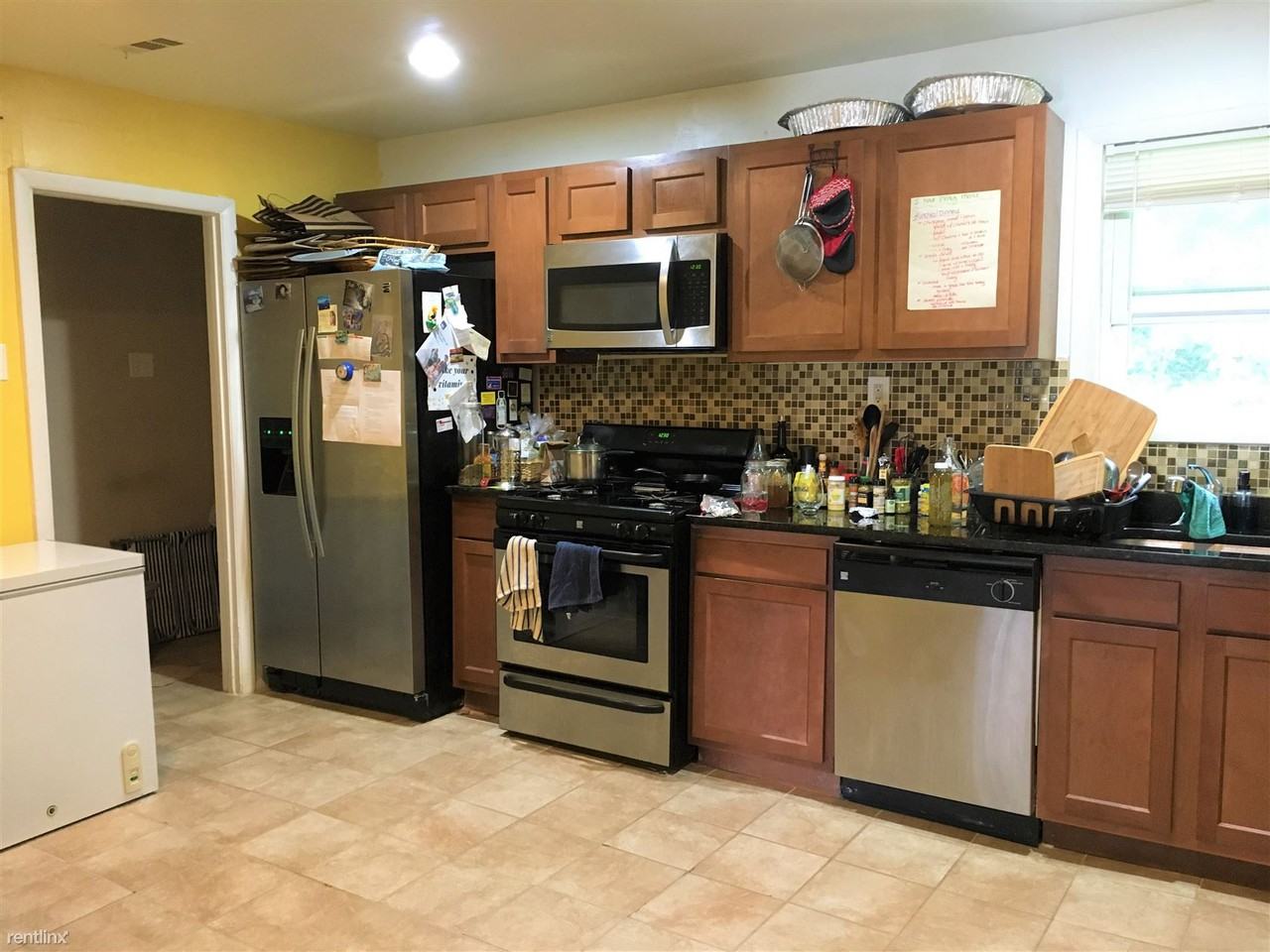 5999 K St - Photo 2 of 8