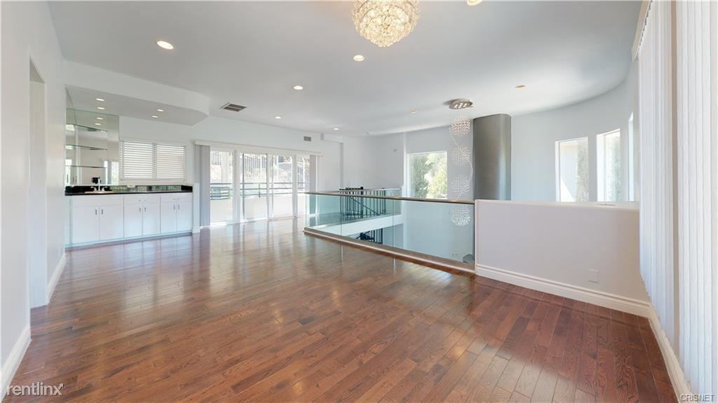 22500 N Summit Ridge Cir - Photo 3 of 12