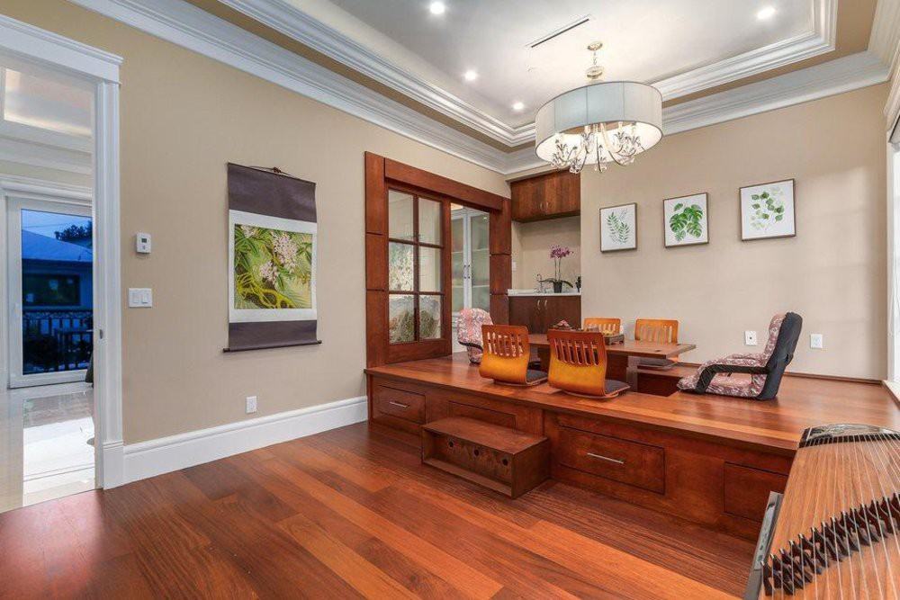 625 West 53rd Avenue - Photo 2 of 20