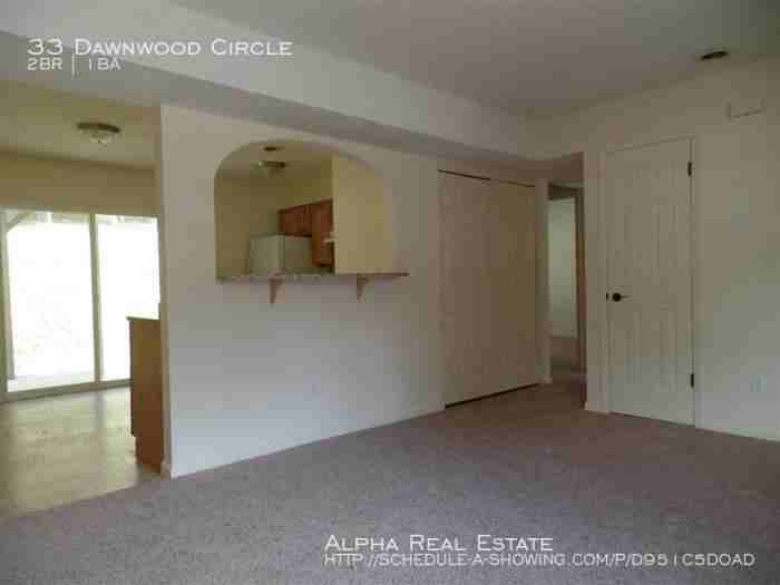 33 Dawnwood Circle - Photo 3 of 15