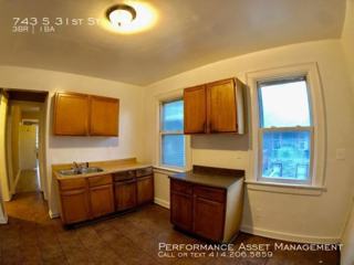2673 N 29th St Milwaukee Wi 53210 3 Bedroom Apartment For
