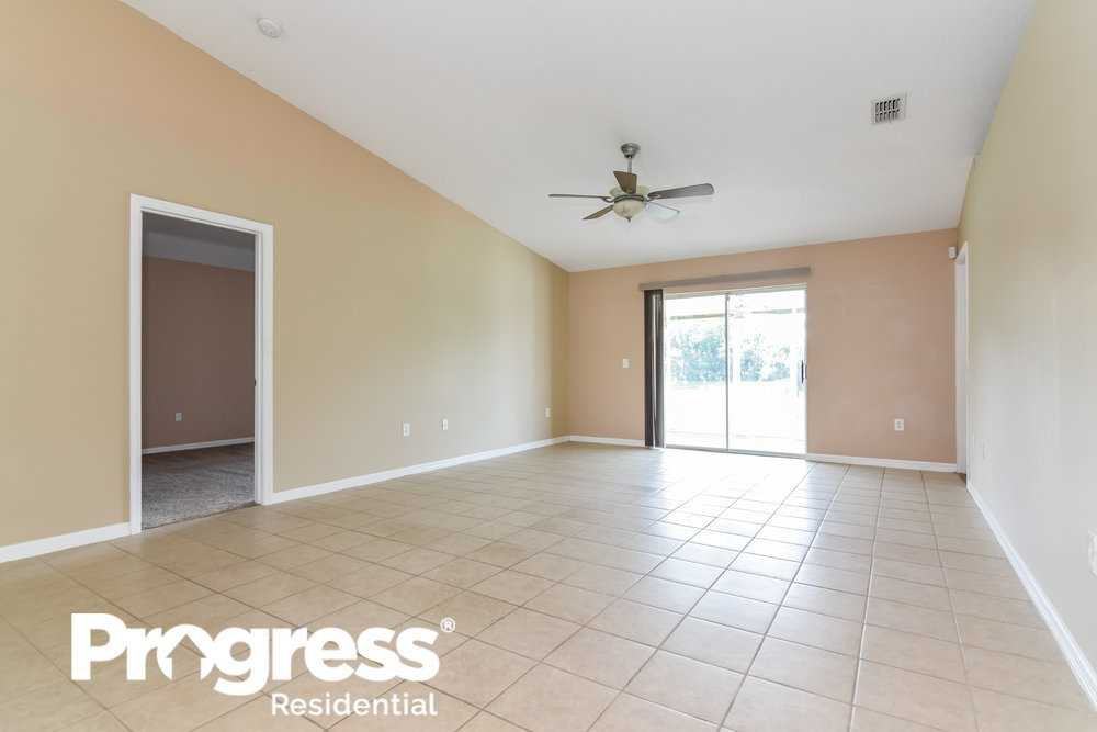 6320 Gondola Dr - Photo 3 of 16