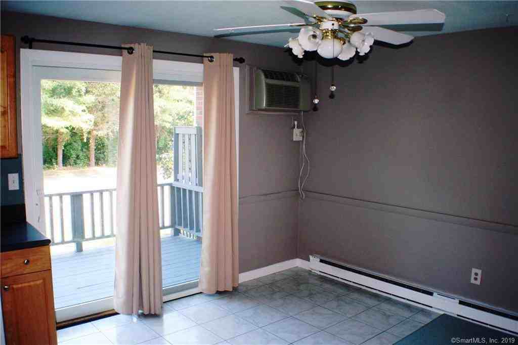 67 Brandywine Lane - Photo 3 of 21