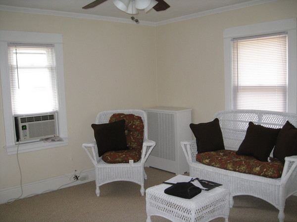 Merrick Rd - Photo 2 of 6