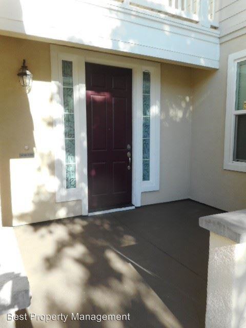 1194 Saratoga Pl - Photo 2 of 24