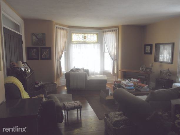 109 East Genesee Street C - Photo 2 of 5