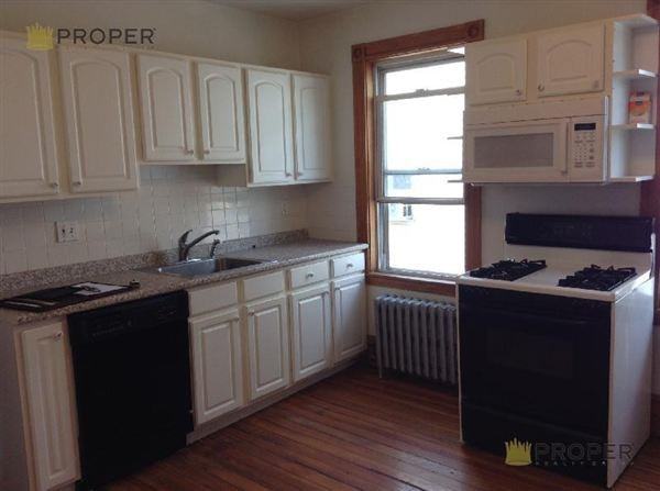 50 Litchfield St - Photo 2 of 7