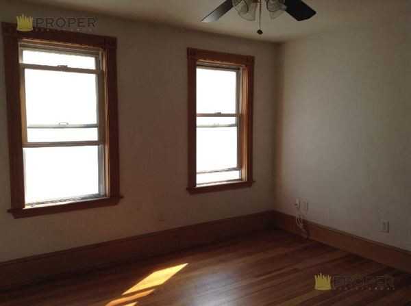 50 Litchfield St - Photo 3 of 7