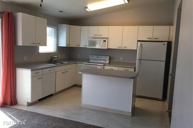 8408 Everett Way D - Photo 2 of 15