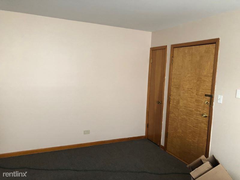 8140 Smith Ln 2 - Photo 3 of 9